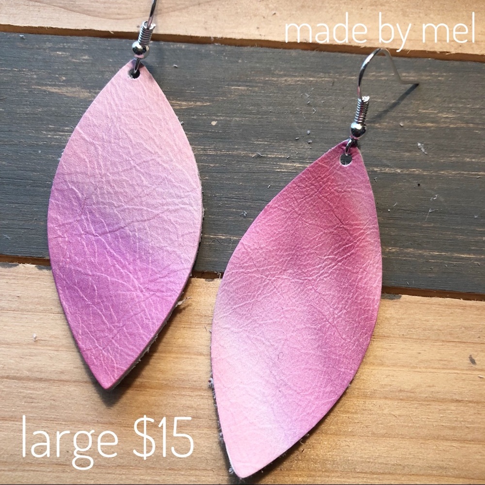 Ombré Leather Earrings 💅🏻